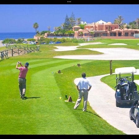 Hacienda Del Sol Beachside And Golf Apt Marbella Puerto Banus Apartment Естепона Екстериор снимка