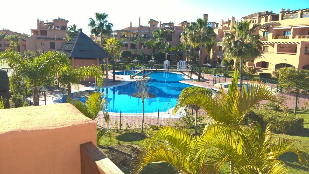 Hacienda Del Sol Beachside And Golf Apt Marbella Puerto Banus Apartment Естепона Екстериор снимка